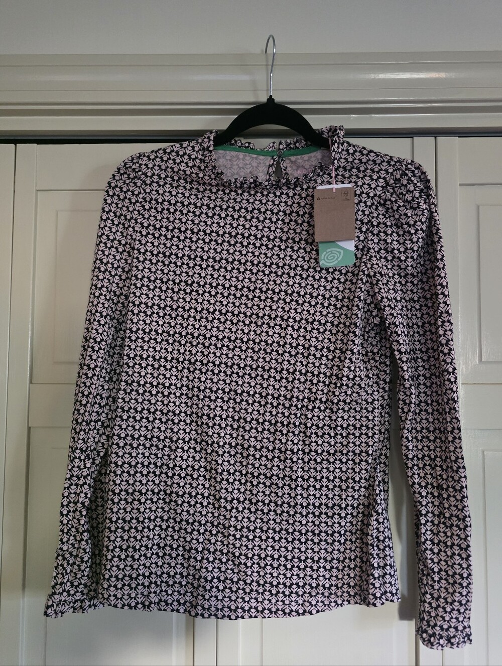 Womens NWT Pink And Brown Boden Floral Top Size 6